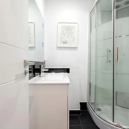Apartamentos Day Madrid Callao Centro Gran Via Sol Malasana Exterior photo