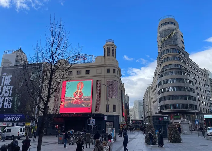 Apartamentos Day Madrid Callao Centro Gran Via Sol Malasana